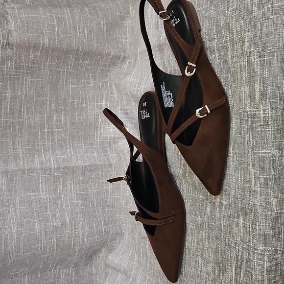 Brown Slingback Heels - Picture 3 of 7